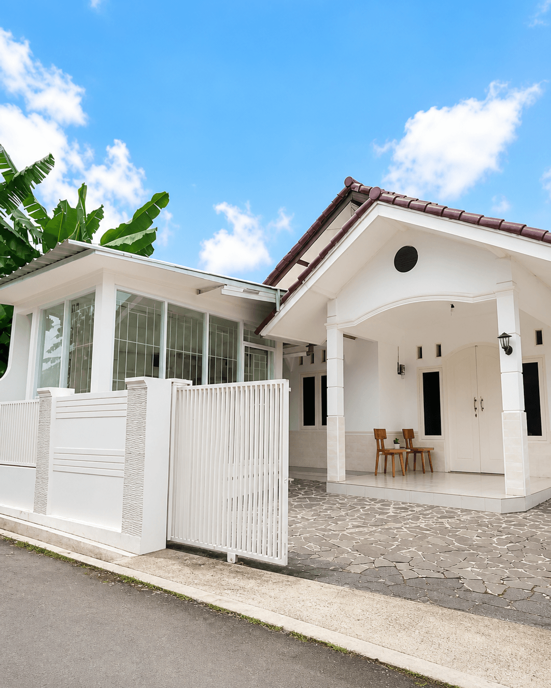 Rumah Dijual di Ciseureuh