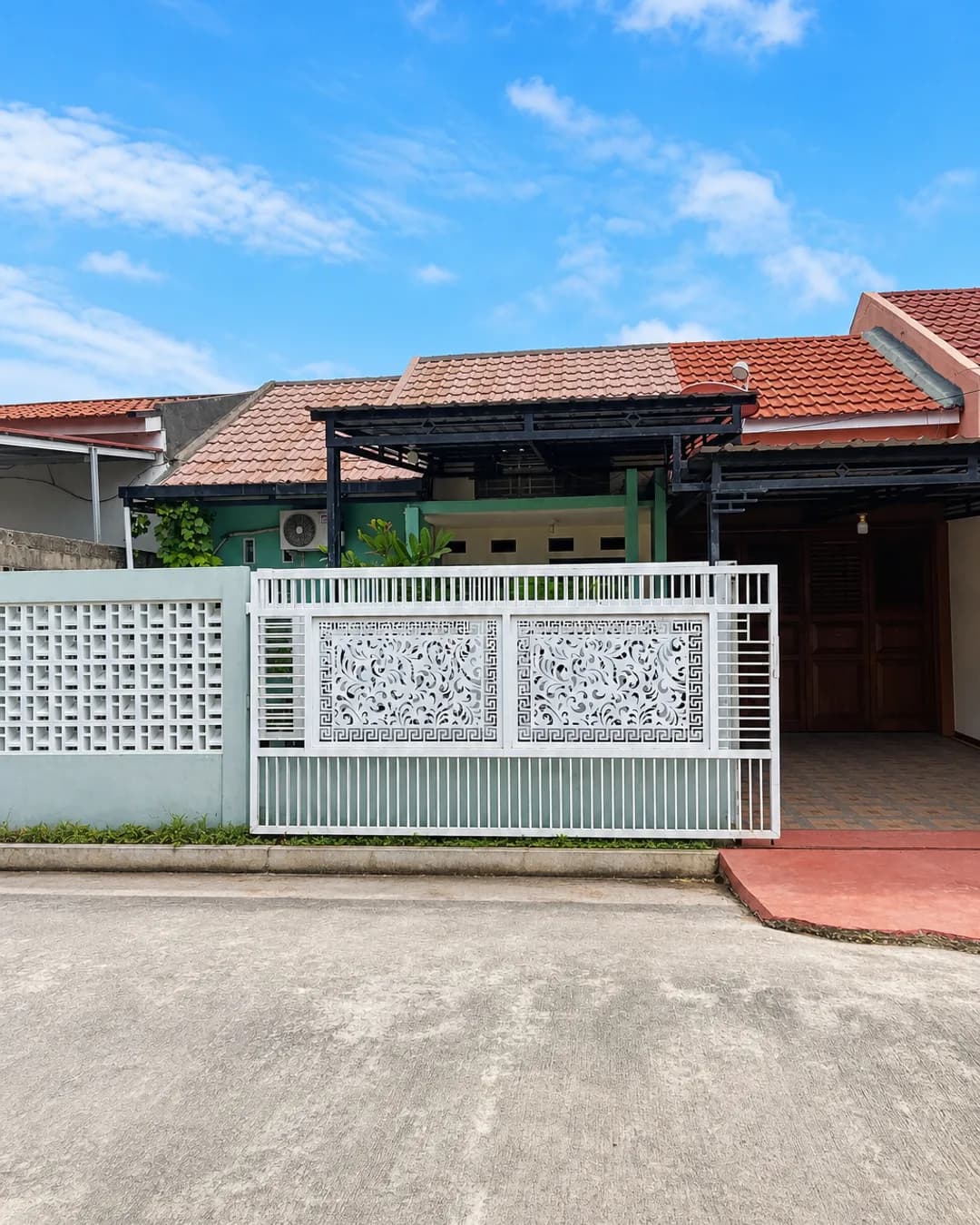 Rumah Dijual di Marpoyan Damai — foto 1