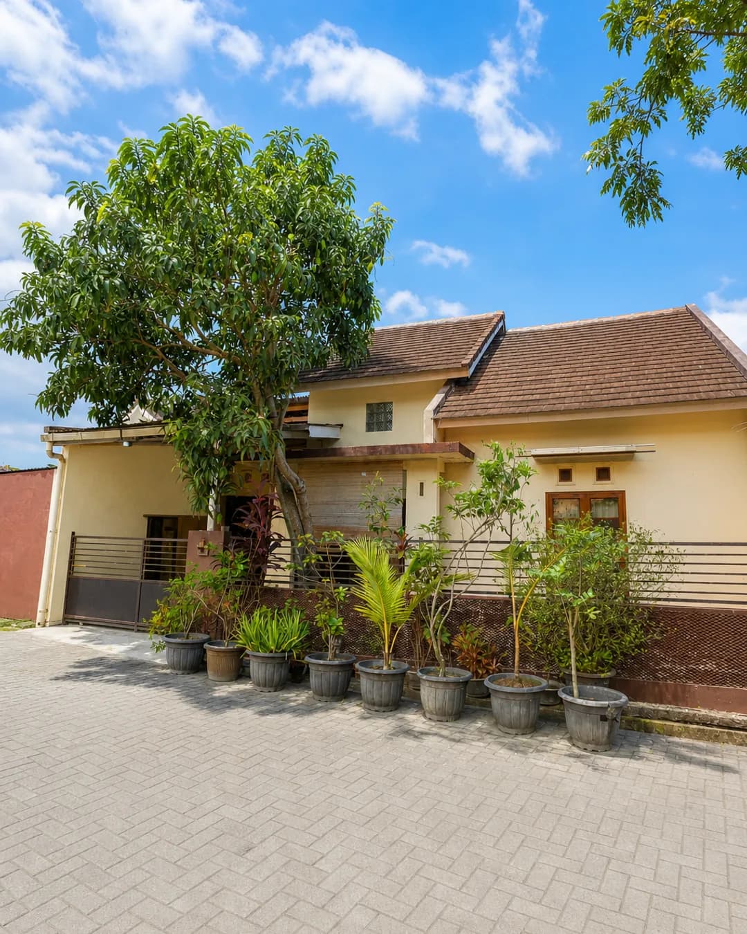 Rumah Dijual di Berbah Asri